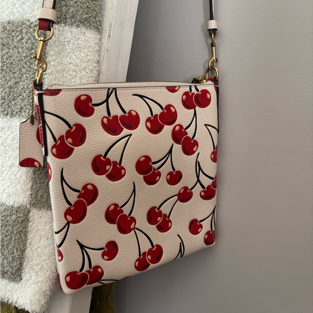 Kate Spade Cherry Patterned White Crossbody Bag - Picture 4 of 6